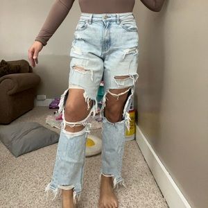 American Eagle Baggy Ankle Jean